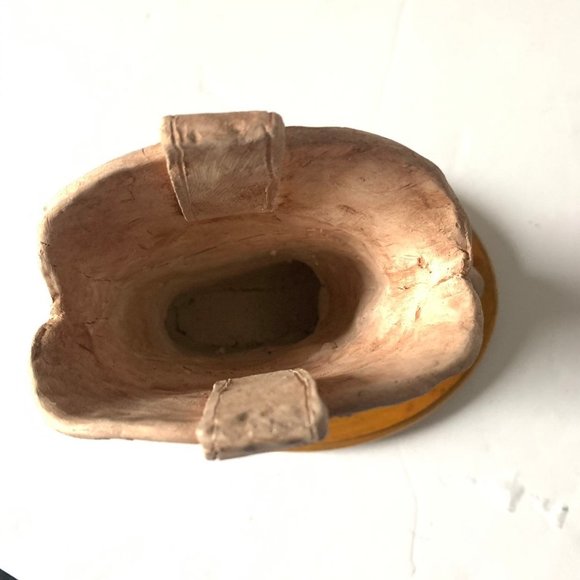 Pottery ceramic cowboy boot on display - Picture 4 of 6